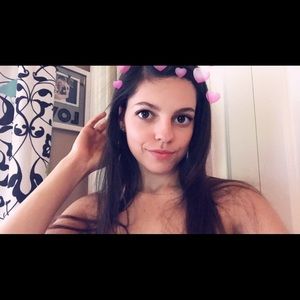 Meet your Posher, Leah